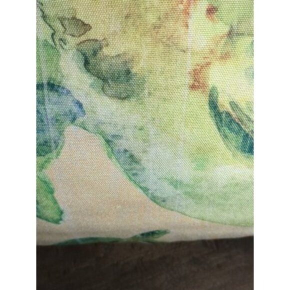 Pier 1 imports Sea Turtle Throw Pillow Underwater Aquatic Beach 20”x20” New - Picture 8 of 10